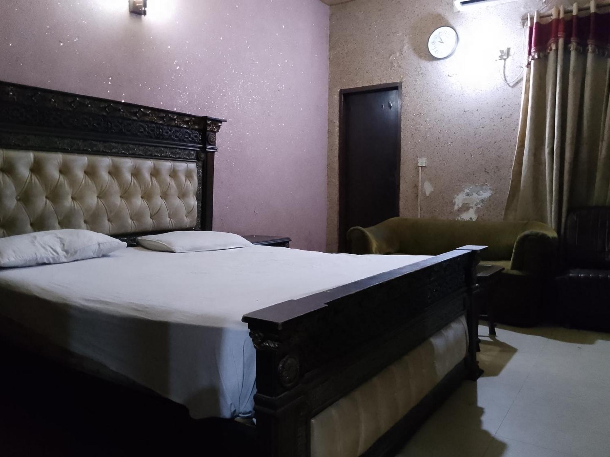 Moon Soon Hotel Lahore Quarto foto